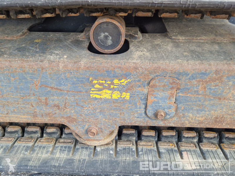 Багер Kubota U274