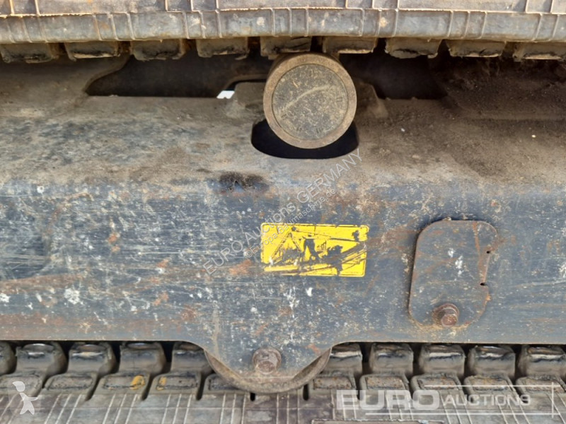 Багер Kubota U274