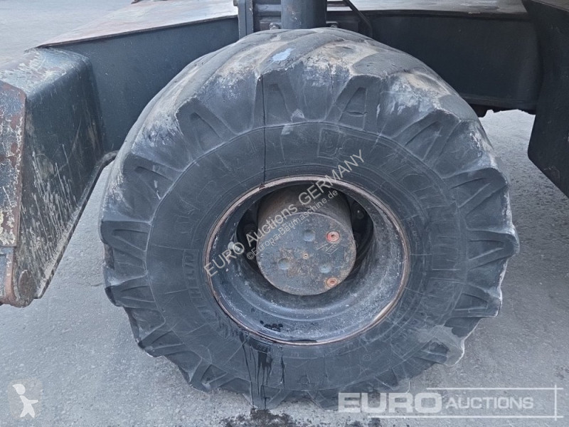 Екскаватор Komatsu