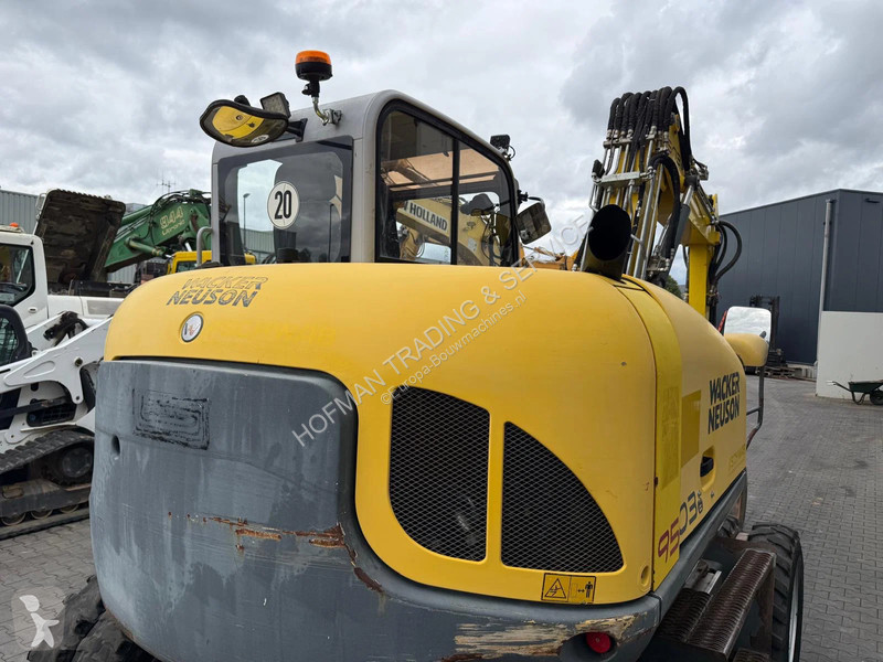 Pelle Wacker Neuson 2