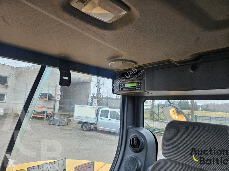 جرافة Hyundai Robex 80 CR-9