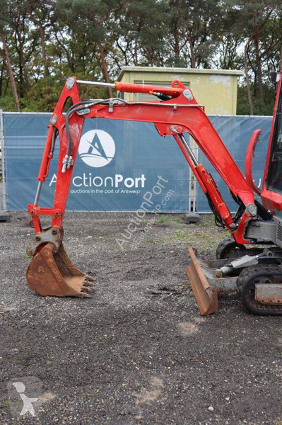 جرافة Yanmar Vi020-4