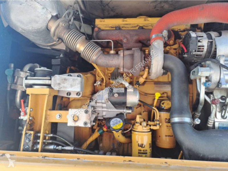 Багер Caterpillar M315D