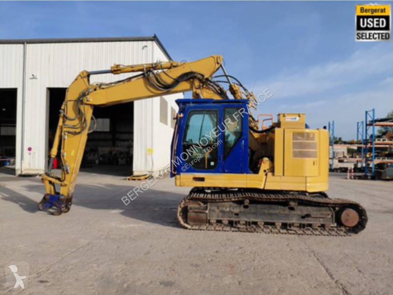 Excavadora Caterpillar 325F CR