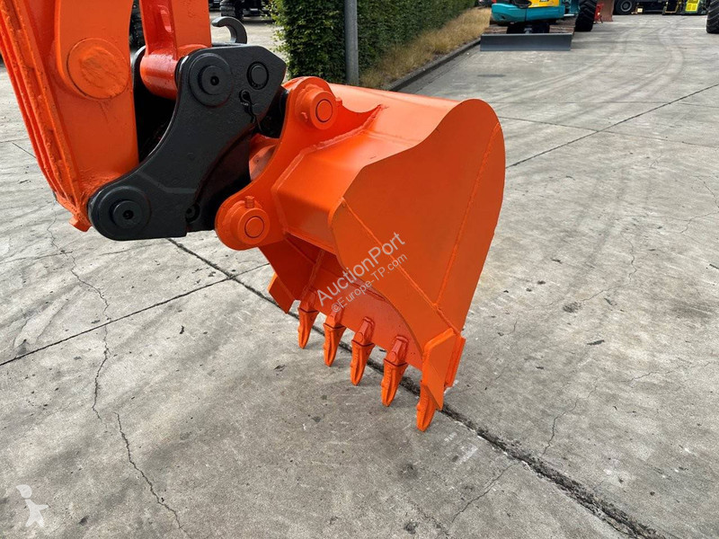 Excavadora Doosan 9C