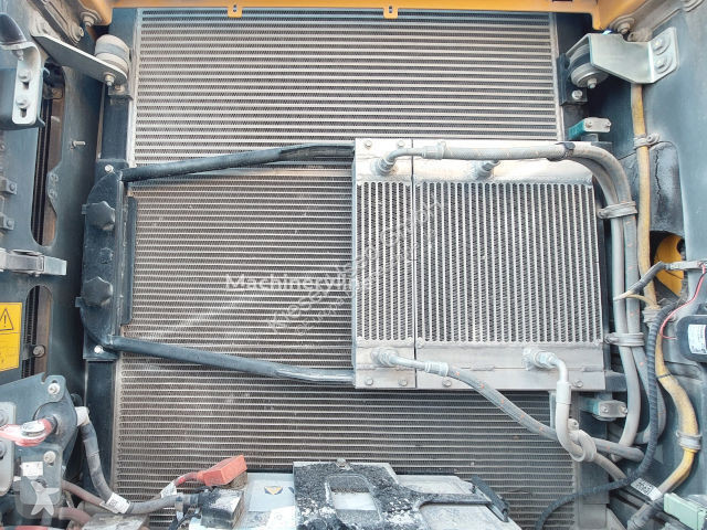 Екскаватор Liebherr R960