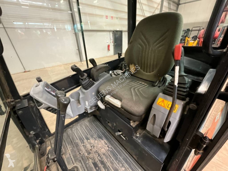 Excavadora Kubota 0194