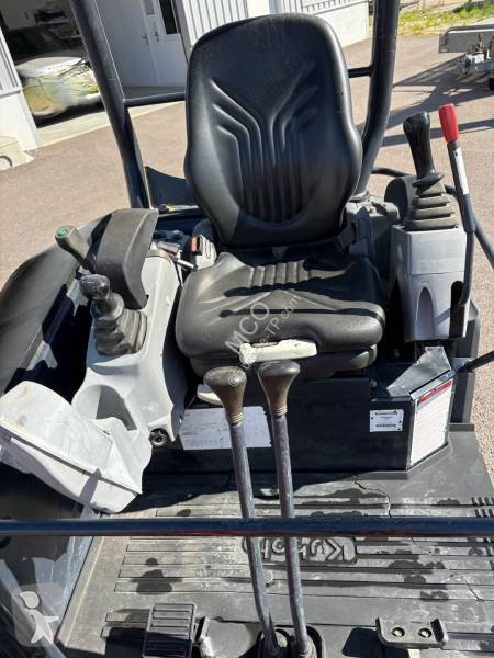 Екскаватор Kubota