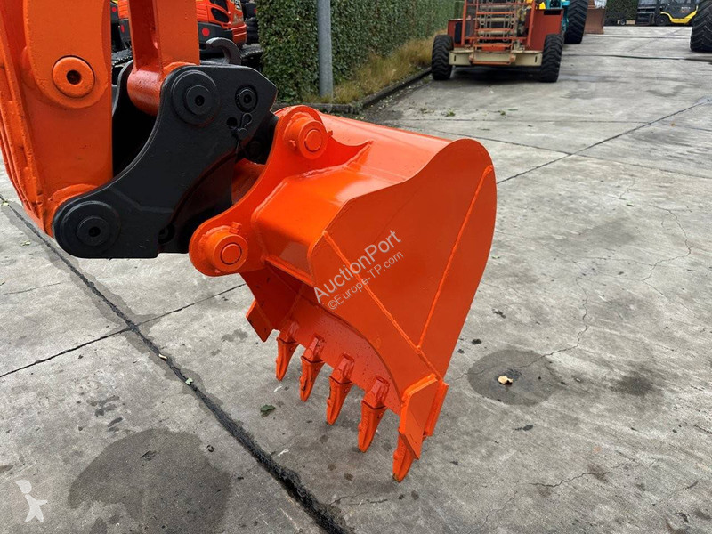 Escavadora Doosan 9C