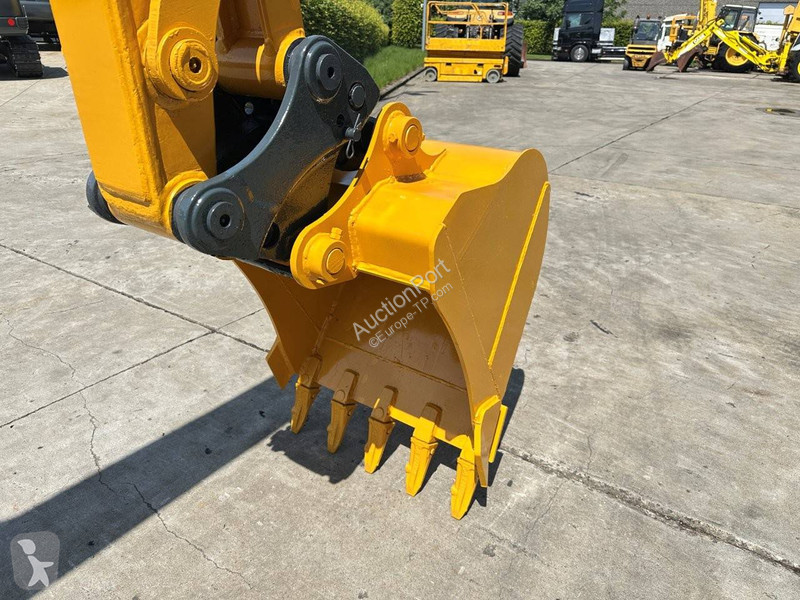 Escavadora LiuGong CLG906E
