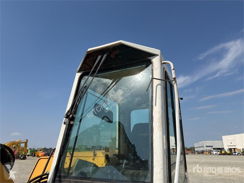 Екскаватор Liebherr Tracked Excavator