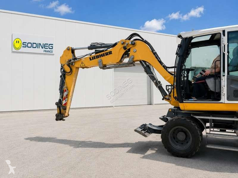 Koparka Liebherr  A 910 COMPACT LITRONIC