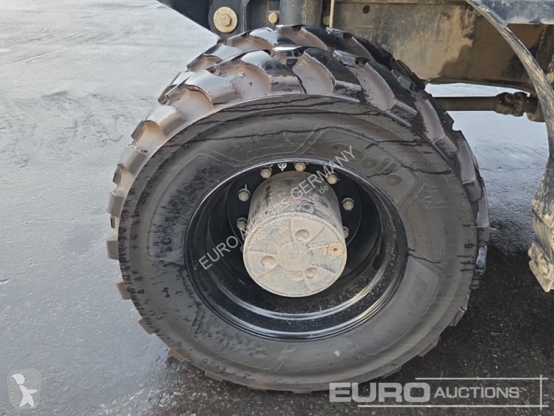 Kotrógép Caterpillar M320F