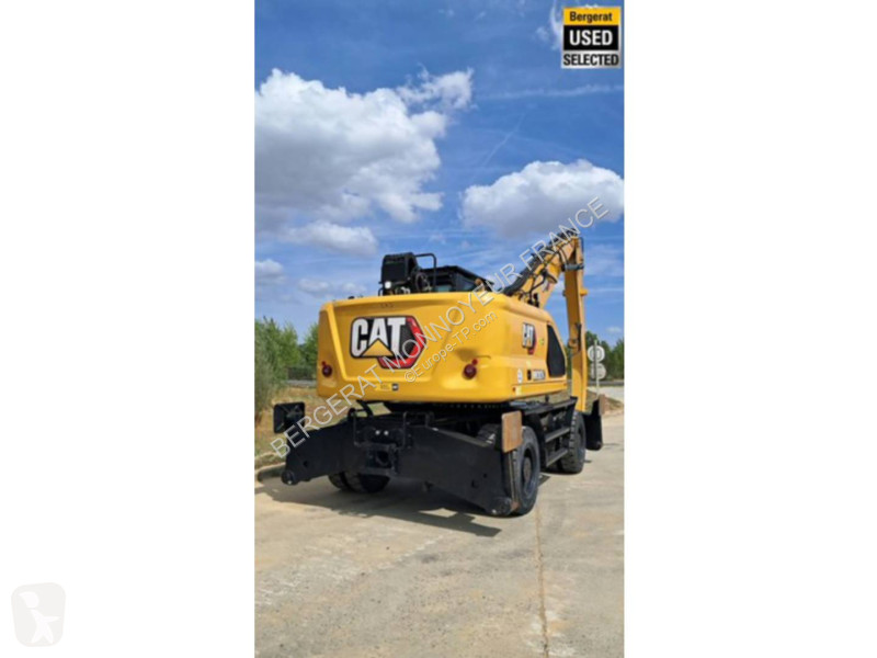 Escavadora Caterpillar MH3024