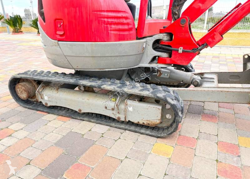 Экскаватор JCB