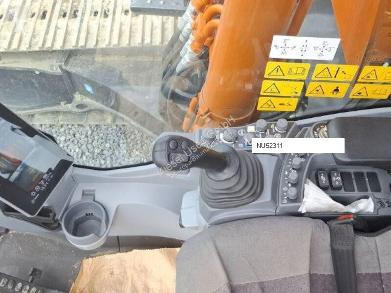 Экскаватор Hitachi 7