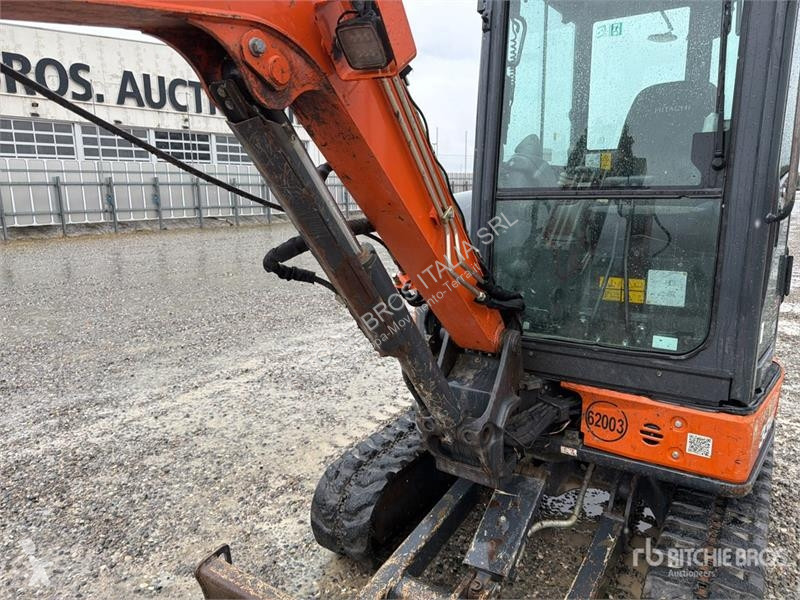 Escavadora Hitachi ZX33U-6 Mini Excavator