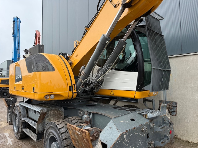 Экскаватор Liebherr 24 M - 24 - 24M - 24M