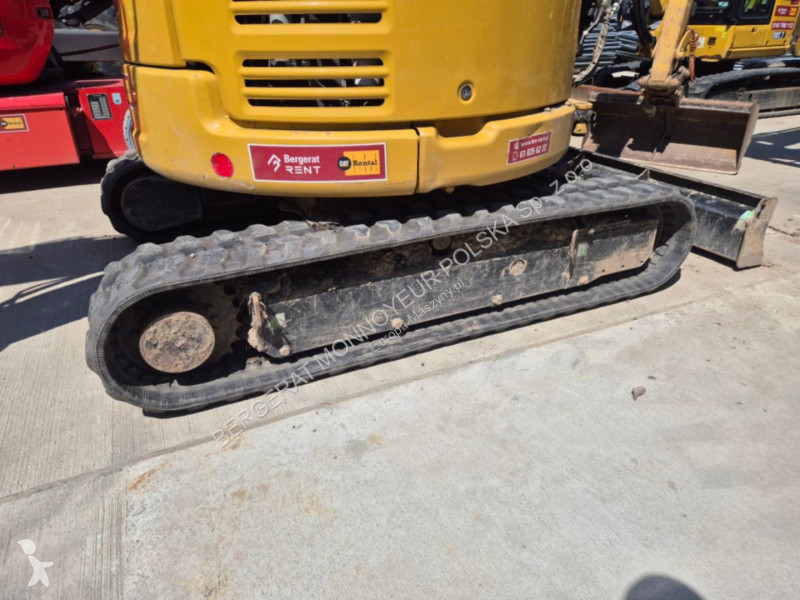 Escavadora Caterpillar 303.5E2CR