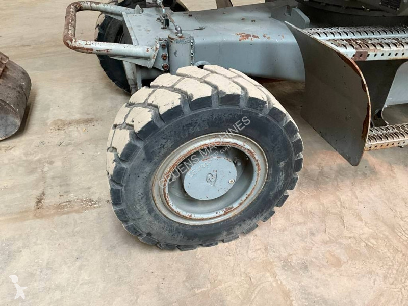 جرافة Neuson 6503 WD