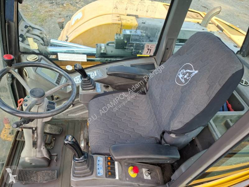 جرافة Mecalac 714 MW RR
