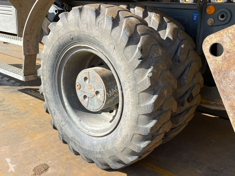 جرافة Liebherr A920