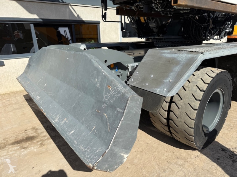 جرافة Liebherr LH 35 M Litronic Timber - LH 35...