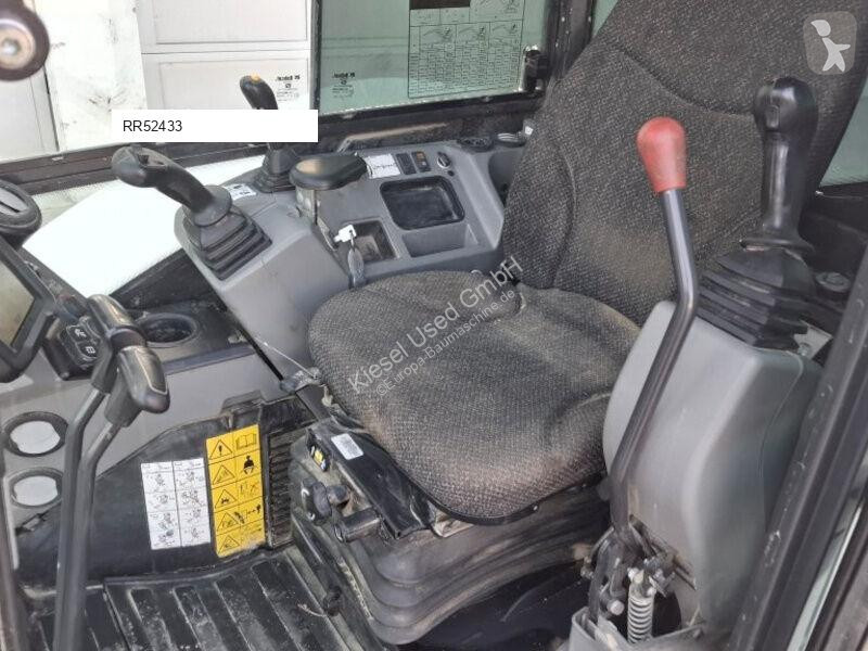 جرافة Bobcat E55z
