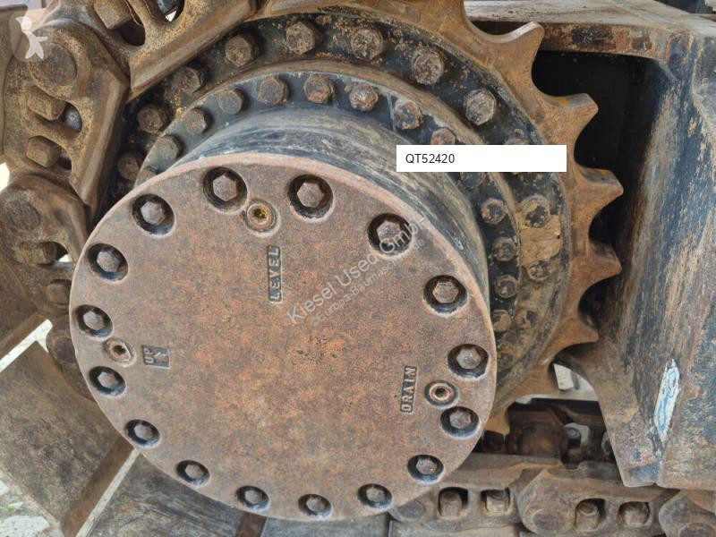 جرافة Hitachi ZX490LCH-6