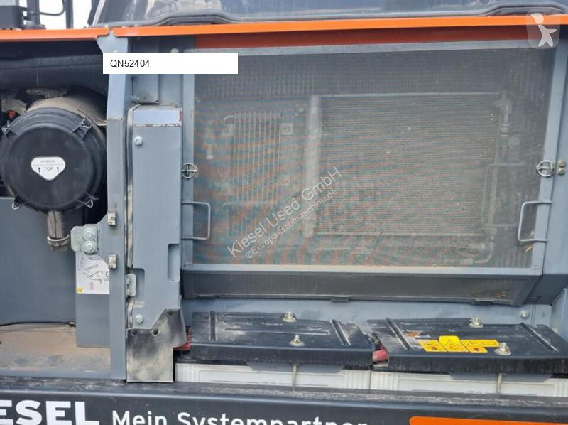 جرافة Hitachi 7