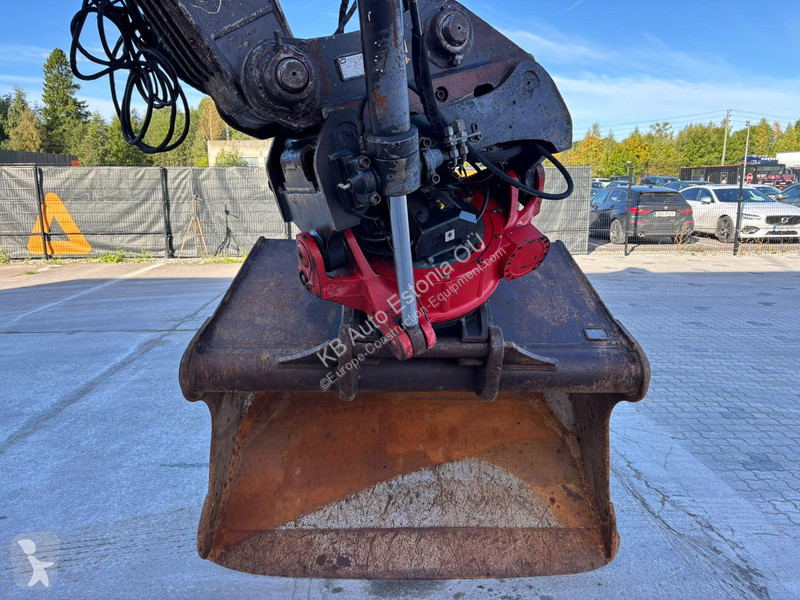 جرافة Volvo EC 220 EL TILTROTATOR / CENTRAL...