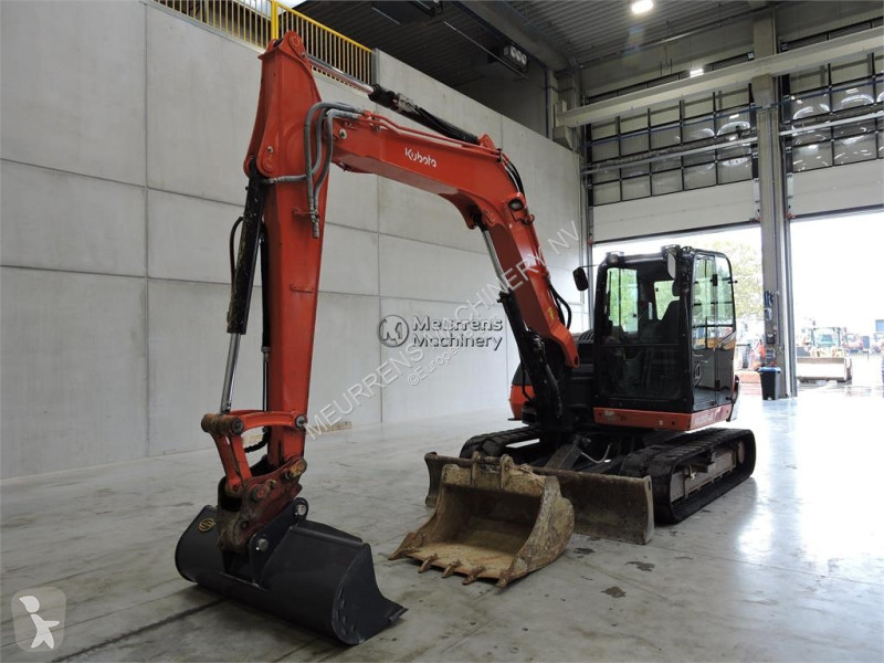جرافة Kubota KX080-4