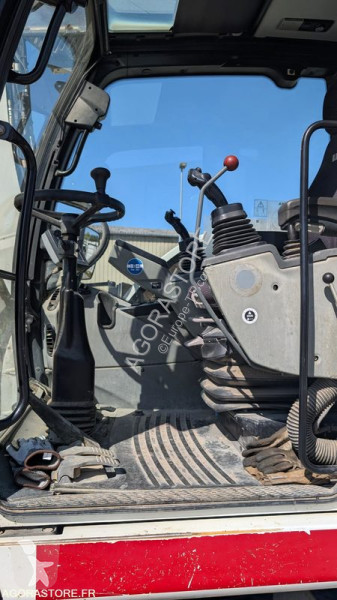 جرافة Liebherr 912