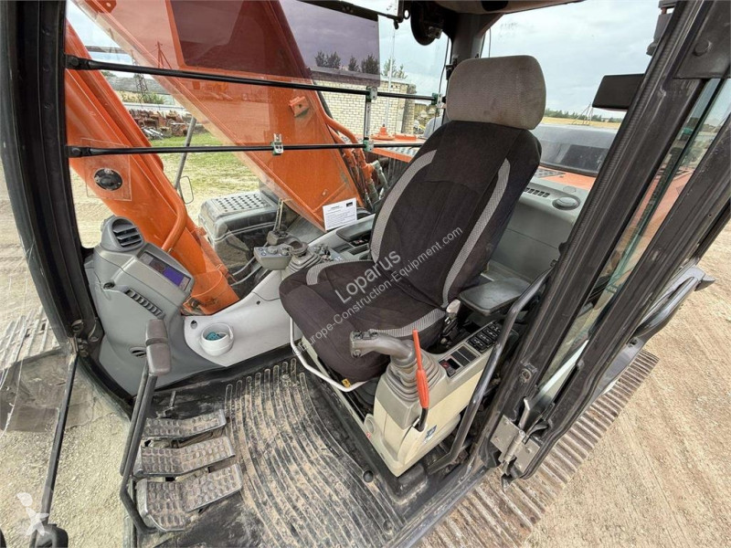 جرافة Hitachi