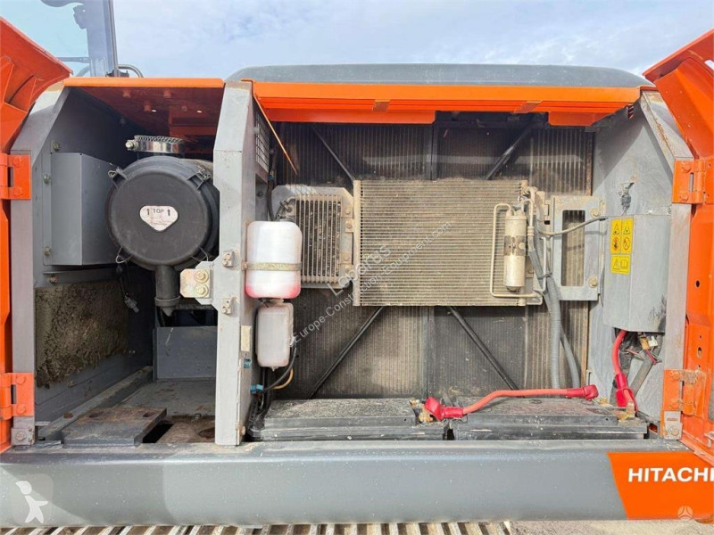 جرافة Hitachi LC3