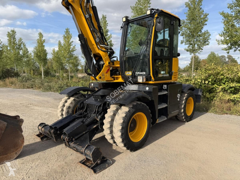 جرافة JCB  HIDRADIG 110WT 4F