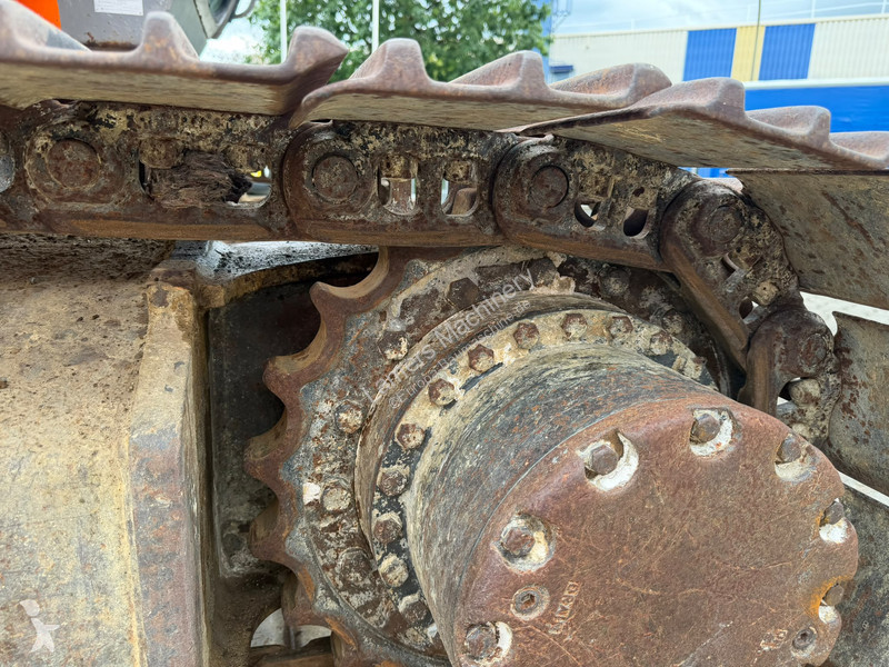 جرافة Hitachi ZX210 LC1