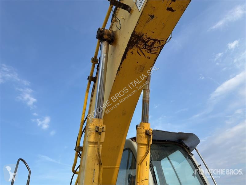 Skovel New Holland Kobelco E215B Tracked Excavator