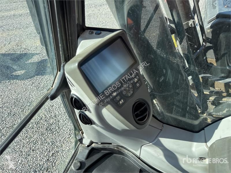 Skovel Case CX300D Tracked Excavator