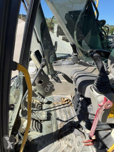 Skovel Volvo EC210