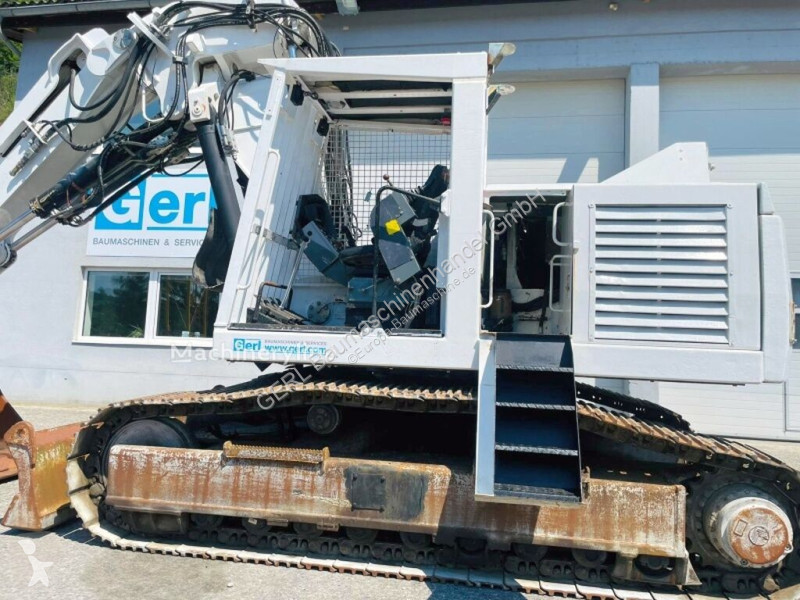 Skovel Terex TE210