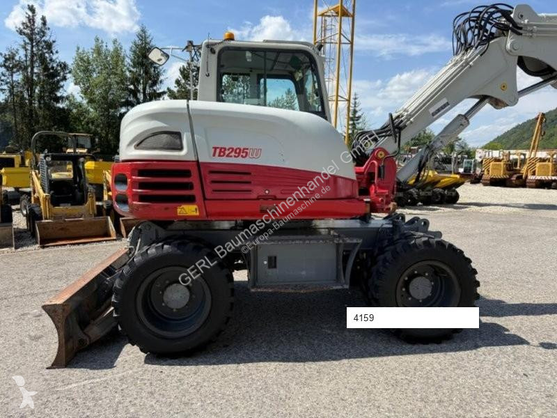 Skovel Takeuchi TB295W