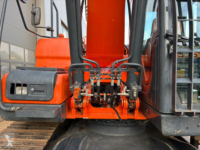 Pelle Doosan