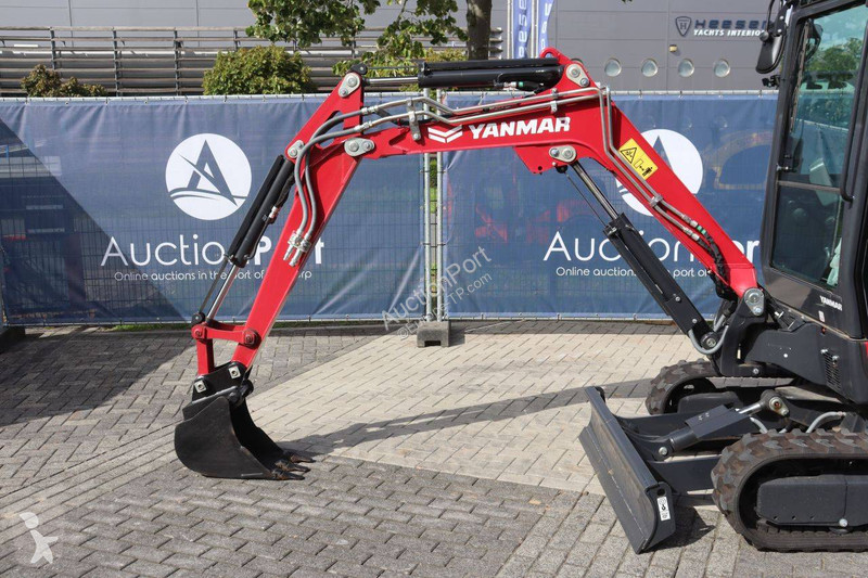 Skovel Yanmar SV22