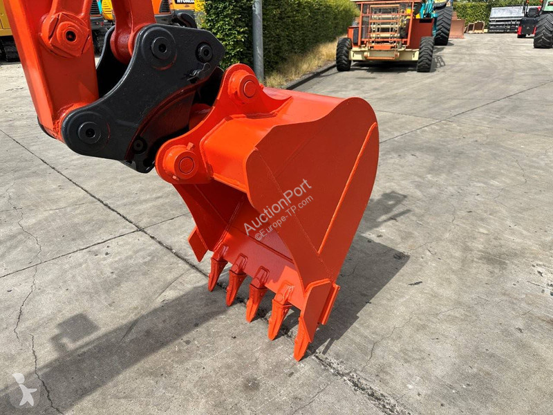 Skovel Kubota KX155-3SZ