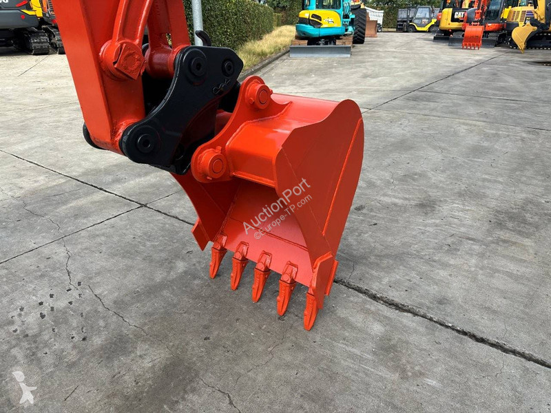 Skovel Kubota KX155-3SZ