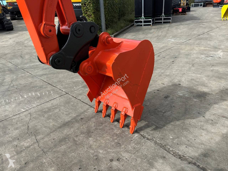 Skovel Kubota KX165-5