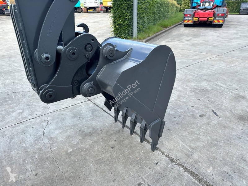 Skovel Volvo EC60C