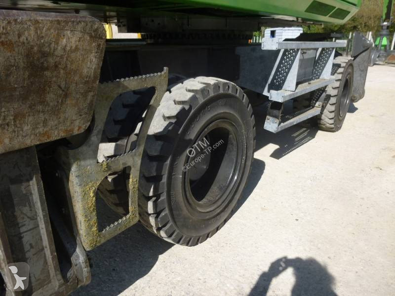 Excavadora Sennebogen 835 E