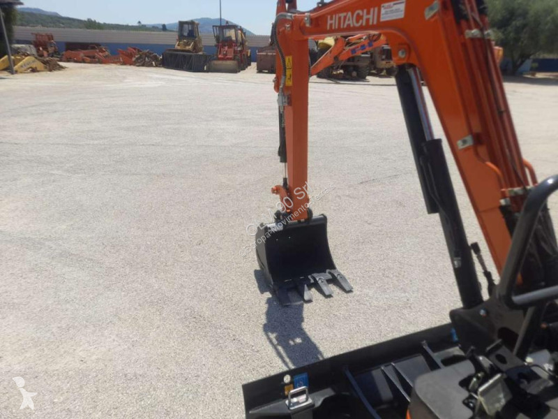 Excavadora Hitachi ZX19U-6 YR